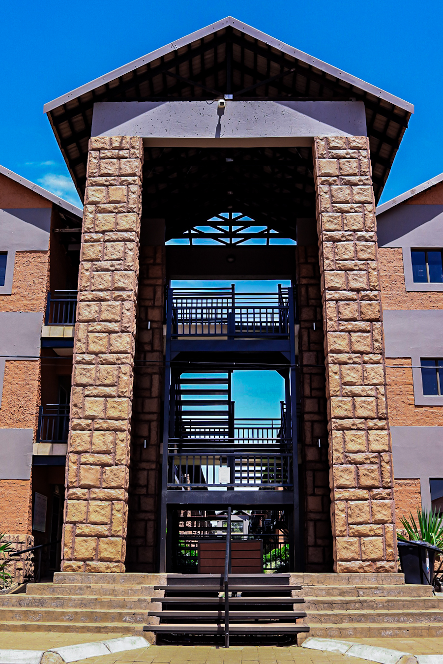 Bains Game Lodge image 5