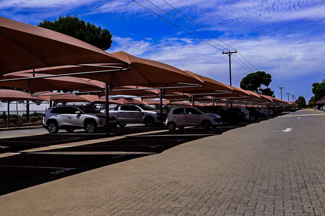 Bains Game Lodge image 4